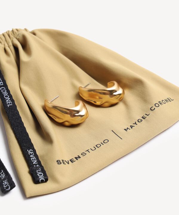 Aretes para mujer image number null