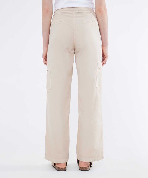 Pantalones para mujer