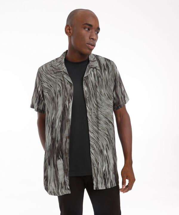 Camisas básicas para hombre  image number null