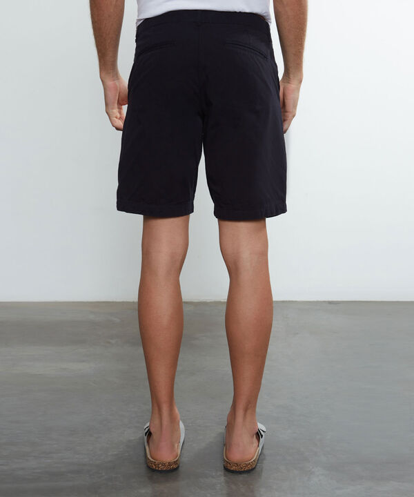 Bermudas básicas para hombre