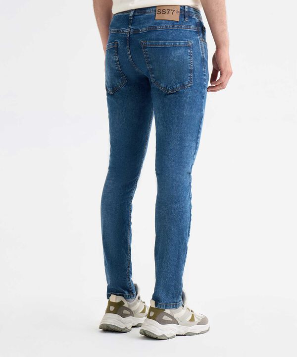 Jeans para hombre image number null