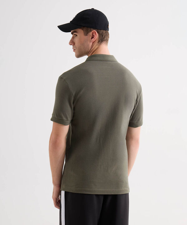 Camisetas polo para hombre image number null