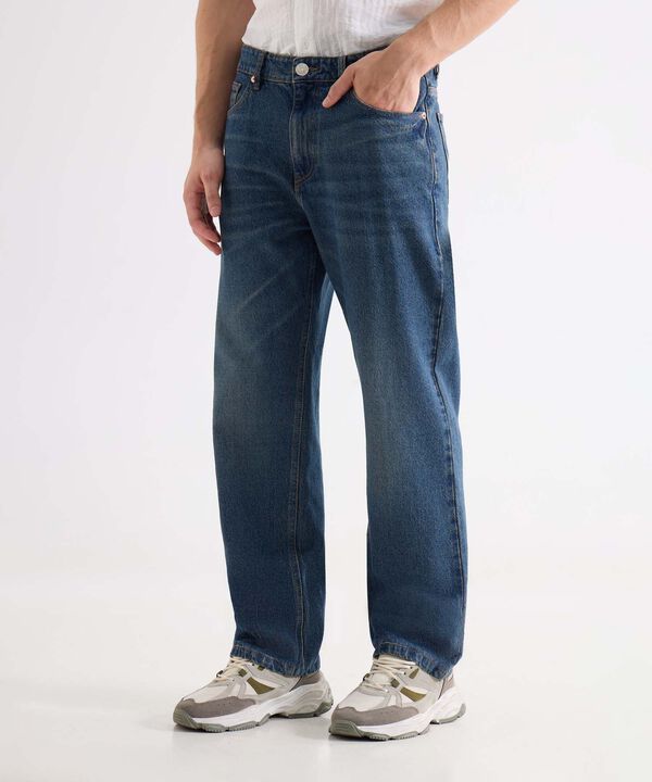 Jeans para hombre image number null