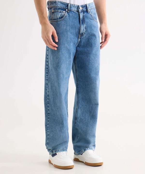 Jeans para hombre image number null