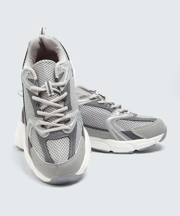 Tenis hombre image number null