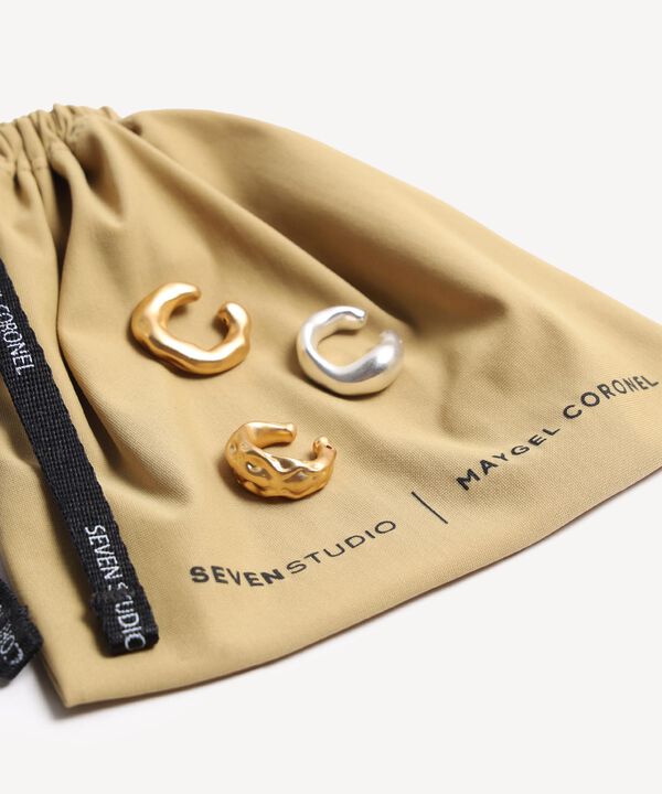 Aretes para mujer image number null