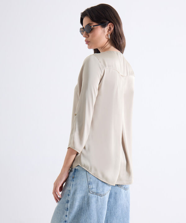 Blusas de moda para mujer