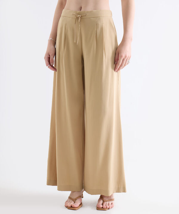 Pantalones fluidos