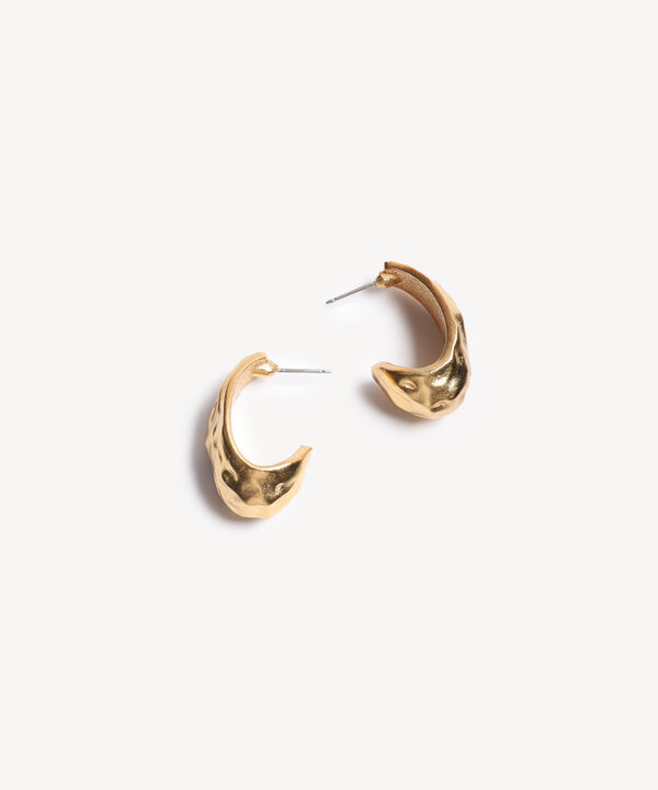 Aretes