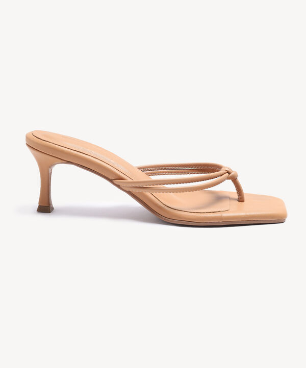 Tacones